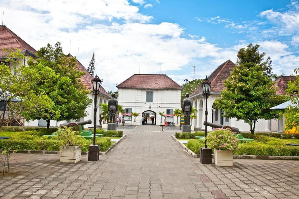Oyo 3267 Omah Suryo Hotel Yogyakarta Exterior foto