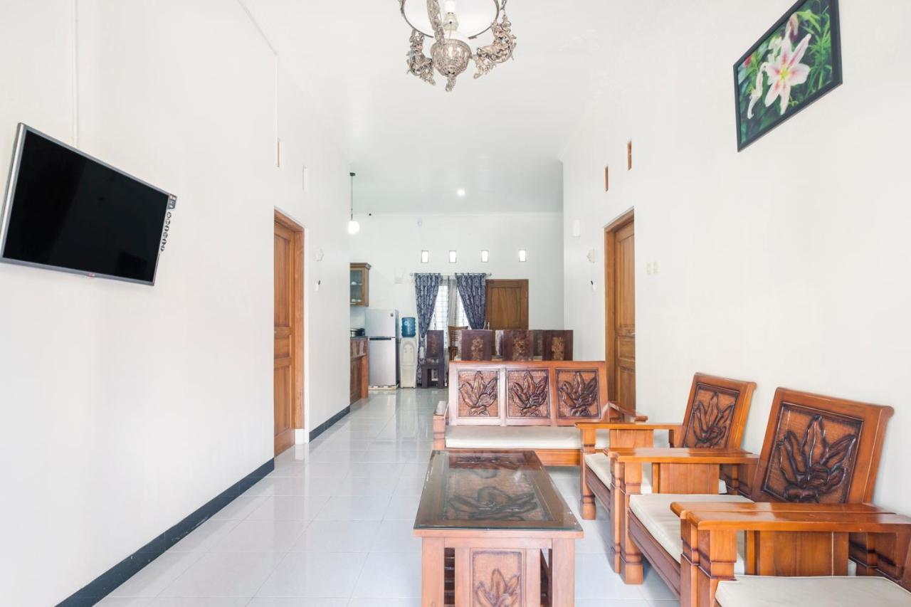 Oyo 3267 Omah Suryo Hotel Yogyakarta Exterior foto
