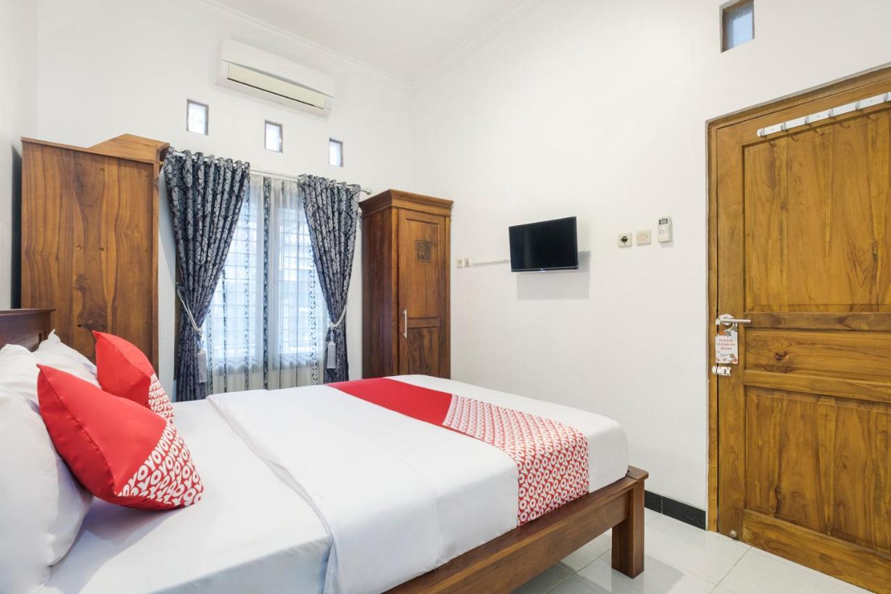 Oyo 3267 Omah Suryo Hotel Yogyakarta Exterior foto